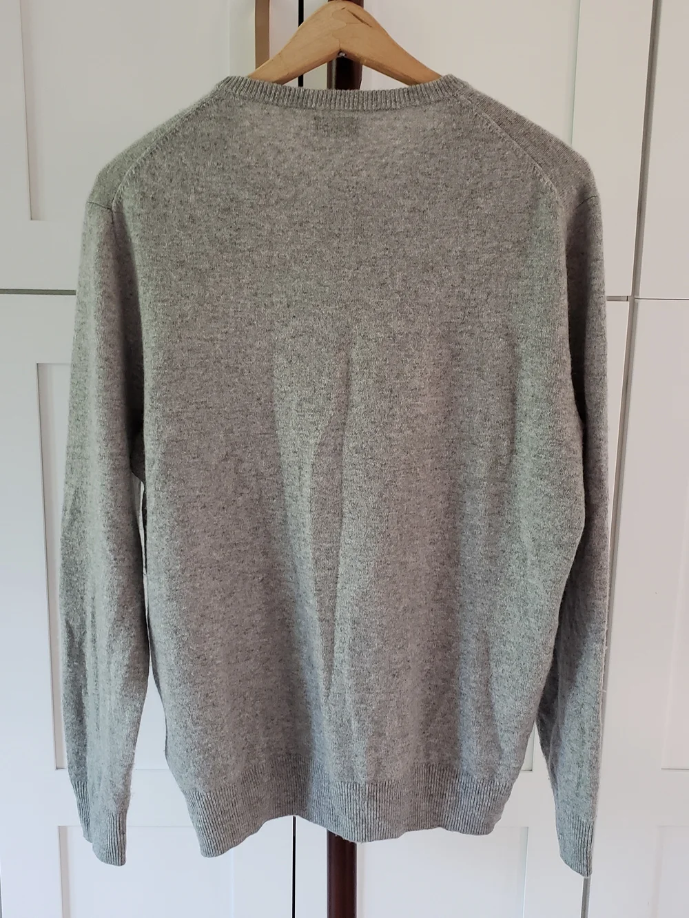 J. Crew Men's Gray Crewneck Sweater